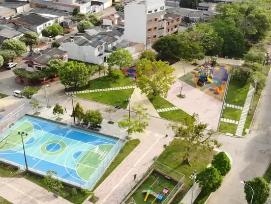 ¡120 familias cuentan con un nuevo parque biosaludable en el barrio Ciudad Bolívar!