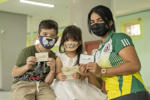 La 'Gran Vacunatón 2022 por un retorno Seguro a Clases' fue todo un éxito. Se vacunaron más de 1.400 estudiantes, padres de familia, profesores, personal administrativo, de vigilancia y servicios generales.