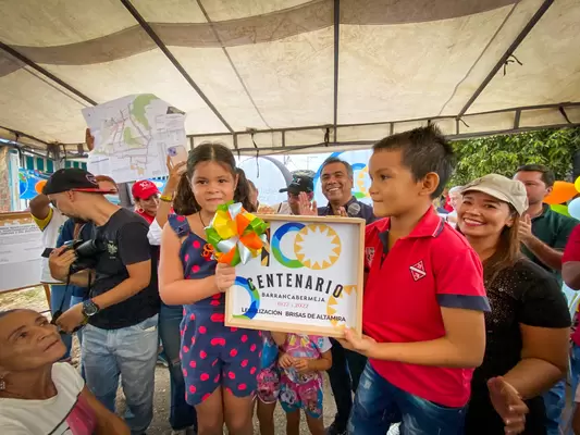 Ofelia, Margarita, Catalina y 270 familias más soñaron durante más de 13 años con la legalización de su barrio Brisas de Altamira,